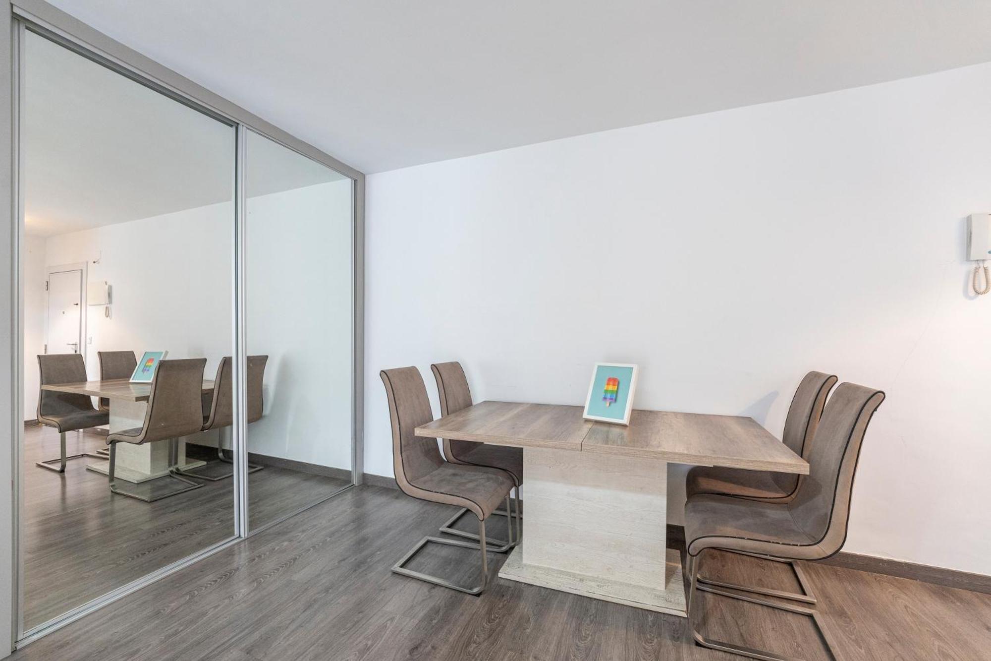 Apartament Ludy'S Vialia Center Малага Экстерьер фото